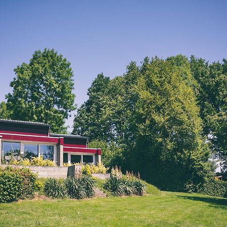 Nice Bungalow With Sauna And Bubble Bath, On A Holiday Park, 4 Km Valkenburg Villa Walem Buitenkant foto