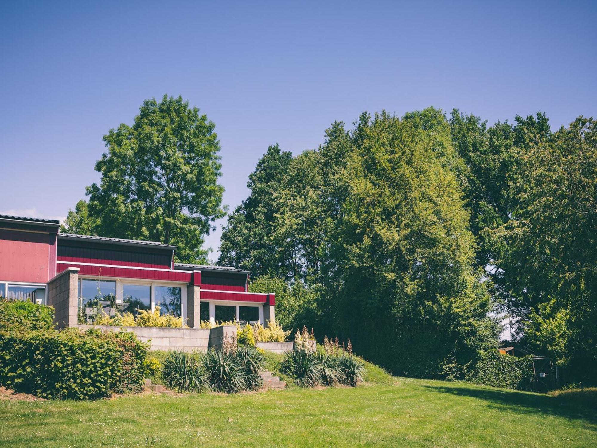 Nice Bungalow With Sauna And Bubble Bath, On A Holiday Park, 4 Km Valkenburg Villa Walem Buitenkant foto